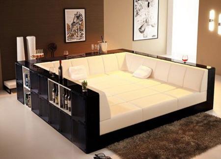 Nuotrauka: Tell Us! Would you ever leave this couch?