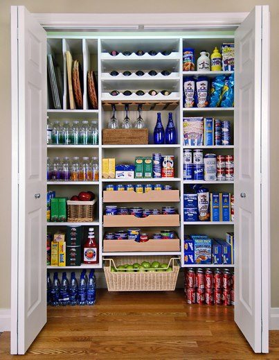 Foto: Is this the pantry of your dreams? Hit LIKE if it is!                                                               

Would 3 FREE months of maid service help you get organized? Here's how to enter:                                                                                                                                                      

1) Go to our Cost Guide and find out how much average maid service costs in your home town. http://www.homeadvisor.com/cost/cleaning-services/hire-a-maid-service/                                                                  

2) Enter it into our contest form & hit SUBMIT! http://ow.ly/kzMWl