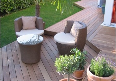 Terrasse en Bois: astuces et conseils d'entretien 