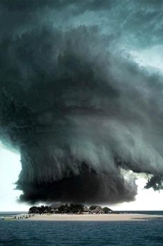 Ominous Storm, The Bermuda Triangle - The Absolute Best Photography Posts