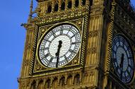 Closeup shot of the big ben tower in London.