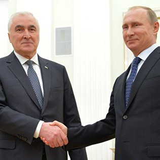 Президент РФ В.Путин встретился с президентом Республики Южная Осетия Л.Тибиловым