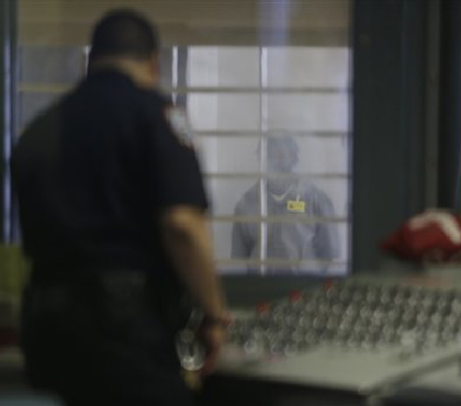 17 arrested in huge jail contraband smuggling investigation at Rikers