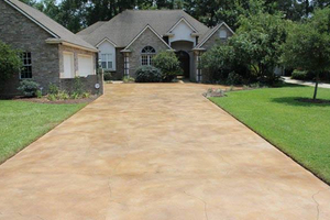 Local Concrete Flatwork Contractors Who Install Driveways and Flooring