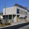 Plan de maison : une extension contemporaine dans un village breton