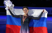 Евгения Медведева после победы на чемпионате мира в Хельсинки