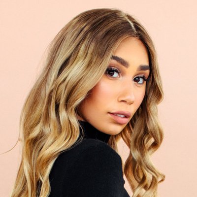 Eva Gutowski