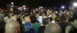 Georgia: Hundreds protest outside TV station after host insults Putin on air