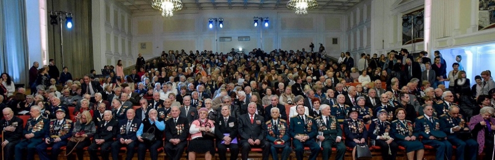 Зал во время презентации книги