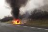В центре Южно-Сахалинска загорелся автомобиль с водителем