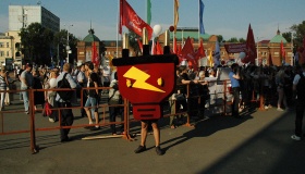 «Нужны массовые забастовки». Иркутяне вышли на митинг против повышения тарифов на электроэнергию