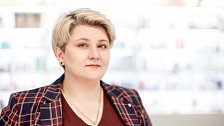 Анастасия Черданцева, MIXIT: «Средства по уходу за собой продолжают покупать, но средний чек упал»