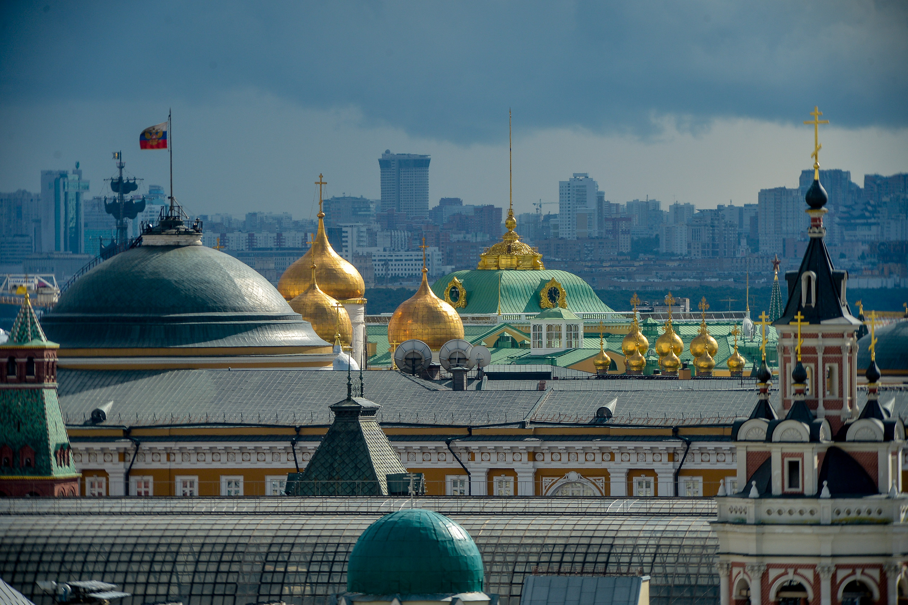 Московский май начнется с дождевых туч