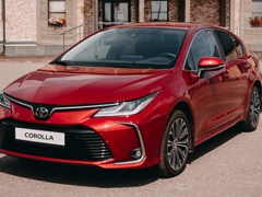 Руководство Toyota объявило о появлении «умных» авто в России