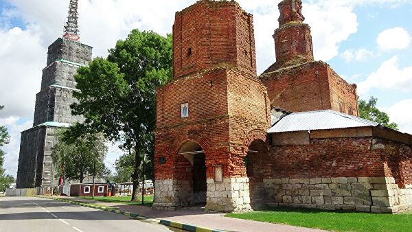 Покровская (Никольская) церковь и колокольня