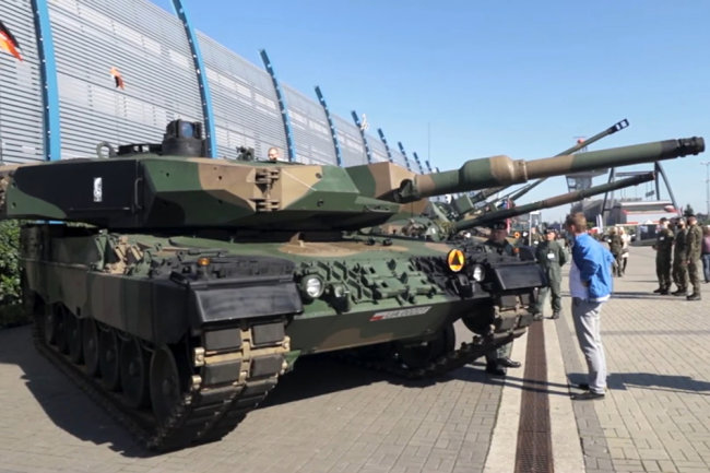 В Польше сэкономили на модернизации Leopard 2