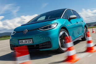 Зазоры и плохая краска: немцы недовольны электрокаром Volkswagen