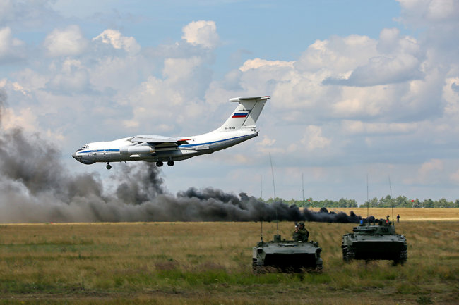 СМИ: Россия предложит Перу свои самолеты вместо украинских Ан-178