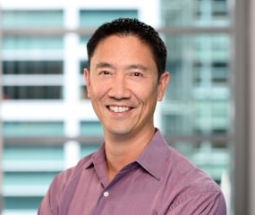 Headshot photo of Robby Kwok