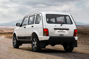 АвтоВАЗ не решил проблему с металлом. Пятидверную Lada 4x4 не выпускают