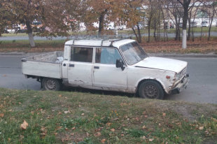 В Тольятти засняли уникальный четырехдверный пикап Lada