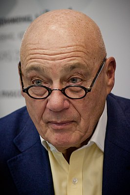 Vladimir Posner 2013 02.jpg