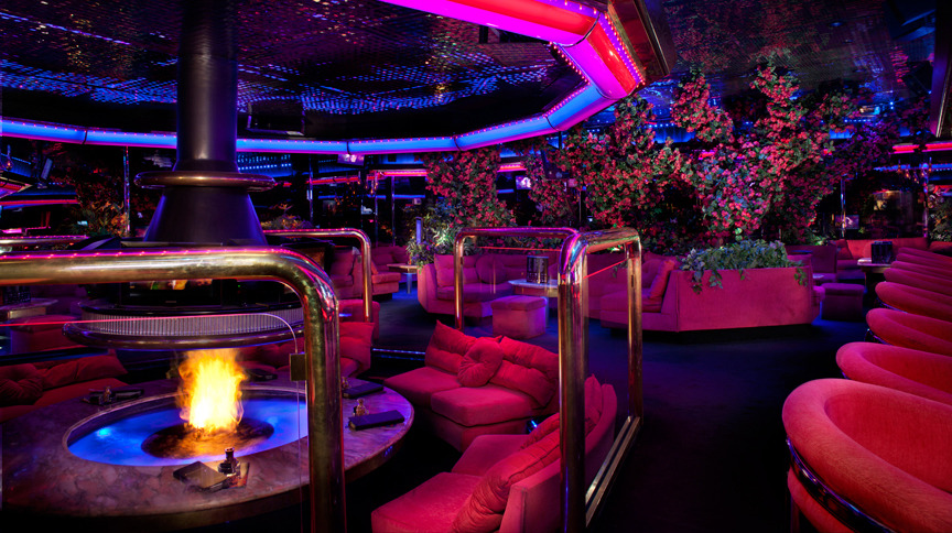 Peppermill’s Fireside Lounge