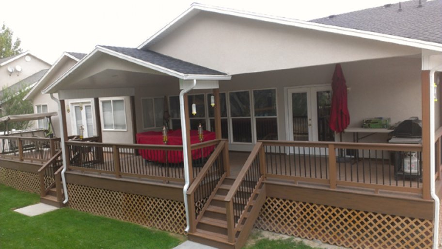 Getting permits, picking the right contractor and selecting the best deck material for your needs are all important choices to make when building a new deck. (Photo courtesy of Red Deer Construction/DECKo)