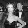 Bianca Jagger y Halston en el Met