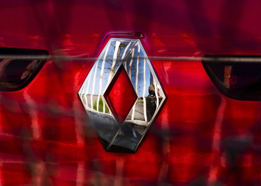 relates to Renault Is Stuck in the Slow Lane Even as Car Sales Surge