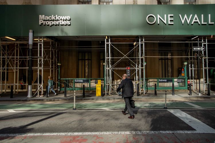 A Day in the Life of Wall Street as New York’s Return Begins