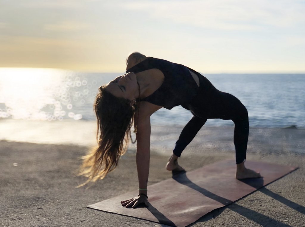 This #InternationalYogaDay, rejuvenate your mind, body and soul with Airbnb Online Experiences 🧘

From practicing power yoga to learning yoga from an Olympic champion, you are sure to find your ideal yoga experience here: https://abnb.co/in-wellness