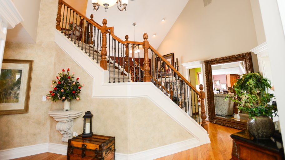 decorated entrance in home