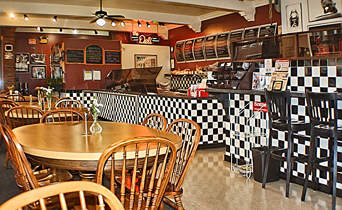 franklin-square-deli-interior