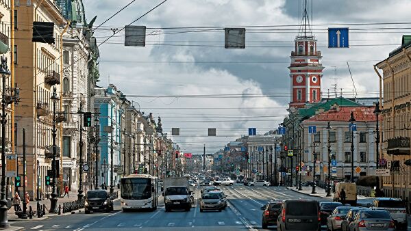 Невский проспект в Санкт-Петербурге