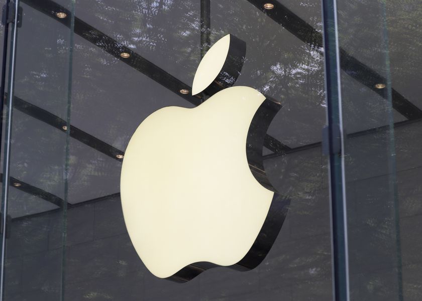 Apple Reopens All Stores In Japan