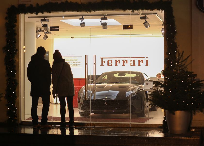 Christmas Retail In Russia At GUM Luxury Department Store 