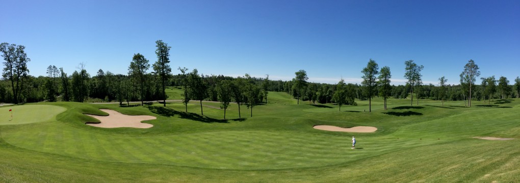 Golden Eagle Golf Club