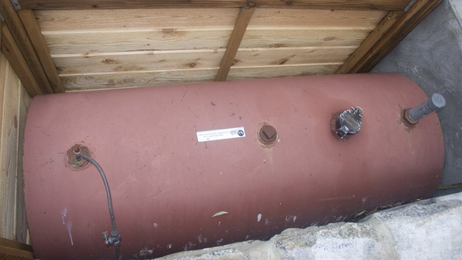 above-ground heating oil tank