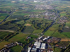 The A80 and M80 from the air (geograph 2965830).jpg