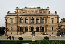 Praha Rudolfinum front.jpg