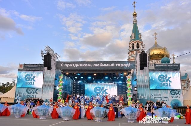 Празднование дня города растянулось на два уик-энда.