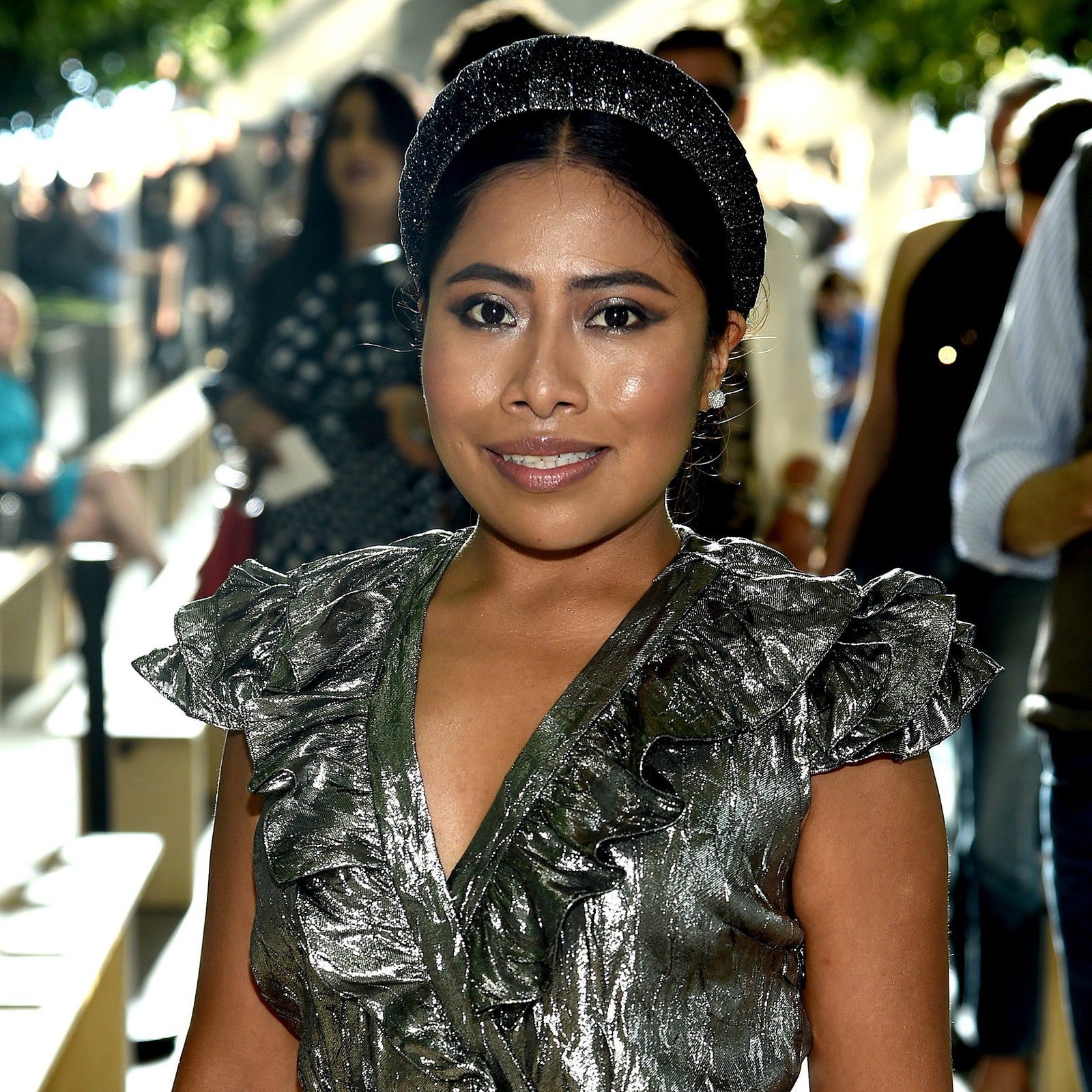 yalitza aparicio en el desfile de michael kors