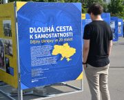 Výstava Dlouhá cesta k samostatnosti. Dějiny Ukrajiny ve 20. století v rámci festivalu Mene Tekel na Praze 2