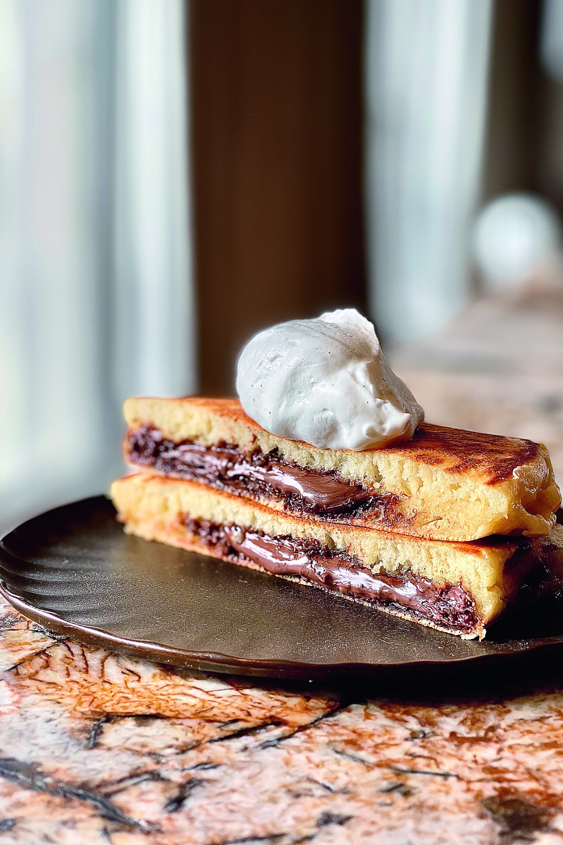 La recette des pancakes au chocolat et  la banane de Cyril Lignac