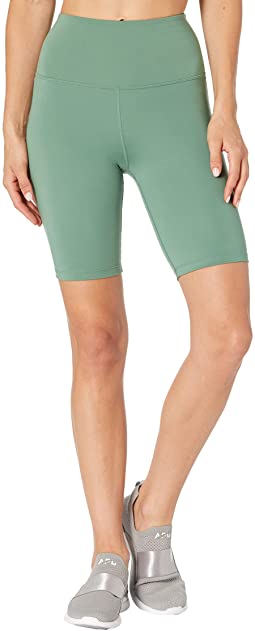 High-Rise Biker Shorts In Cloud Compression