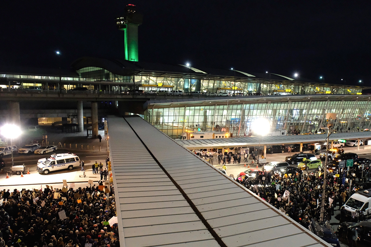 david:
“Proud to join friends, colleagues, and fellow New Yorkers at Terminal 4 today
”
To everyone alongside us at JFK today, to everyone who brought their passion, their anger, their pride, and their legal expertise to airports around the country:...