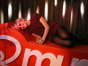 Pixie Lott QMusic.jpg