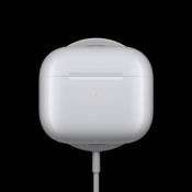 AirPods op MagSafe-lader