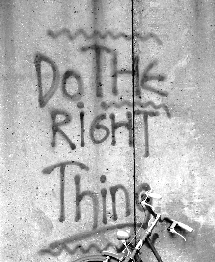 Do the right thing - graffiti image